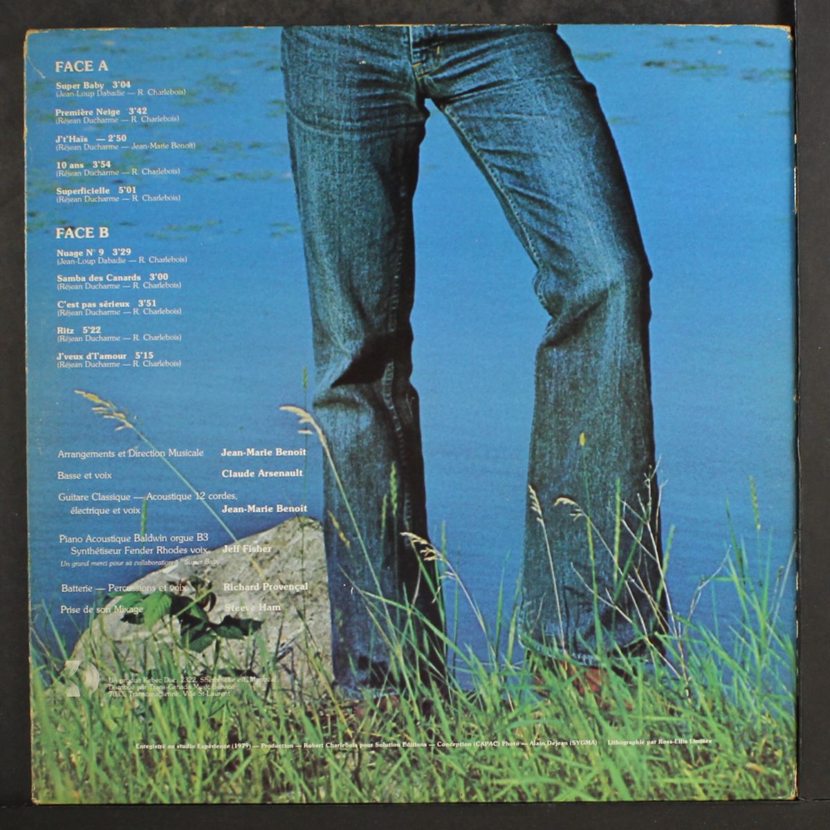 solide by ROBERT CHARLEBOIS