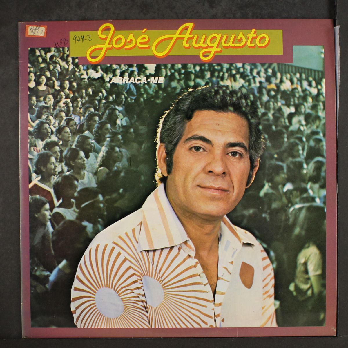 abraca me by JOSE AUGUSTO