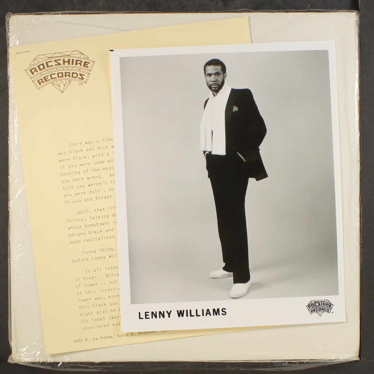 love soldier / instro by LENNY WILLIAMS