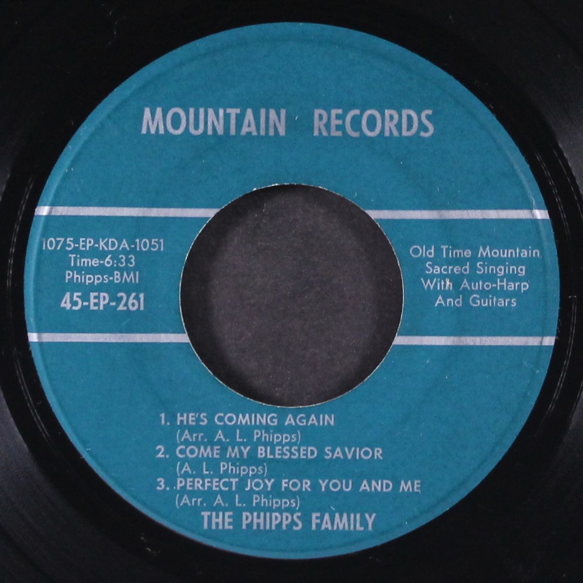 hear him calling by PHIPPS FAMILY