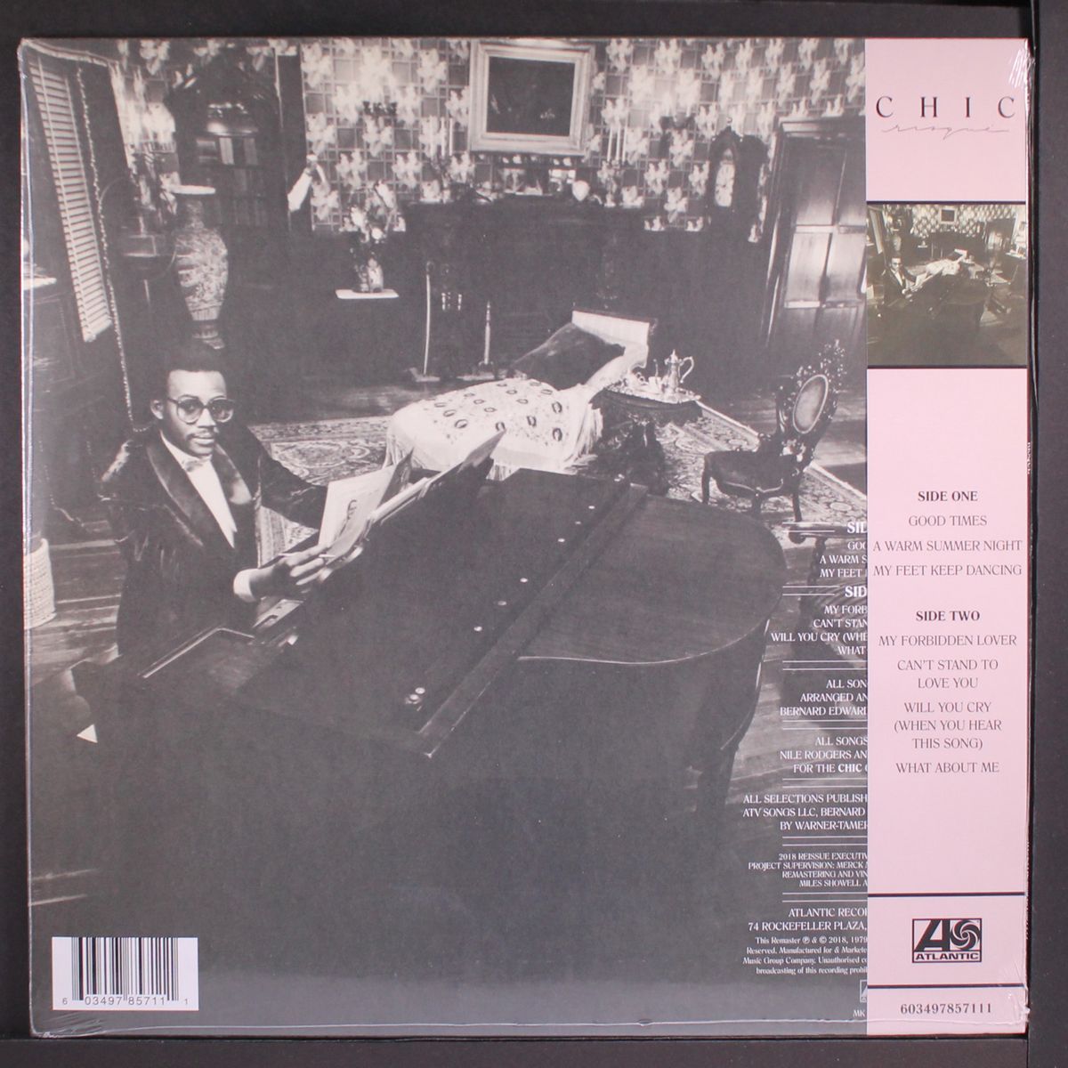 risque by CHIC