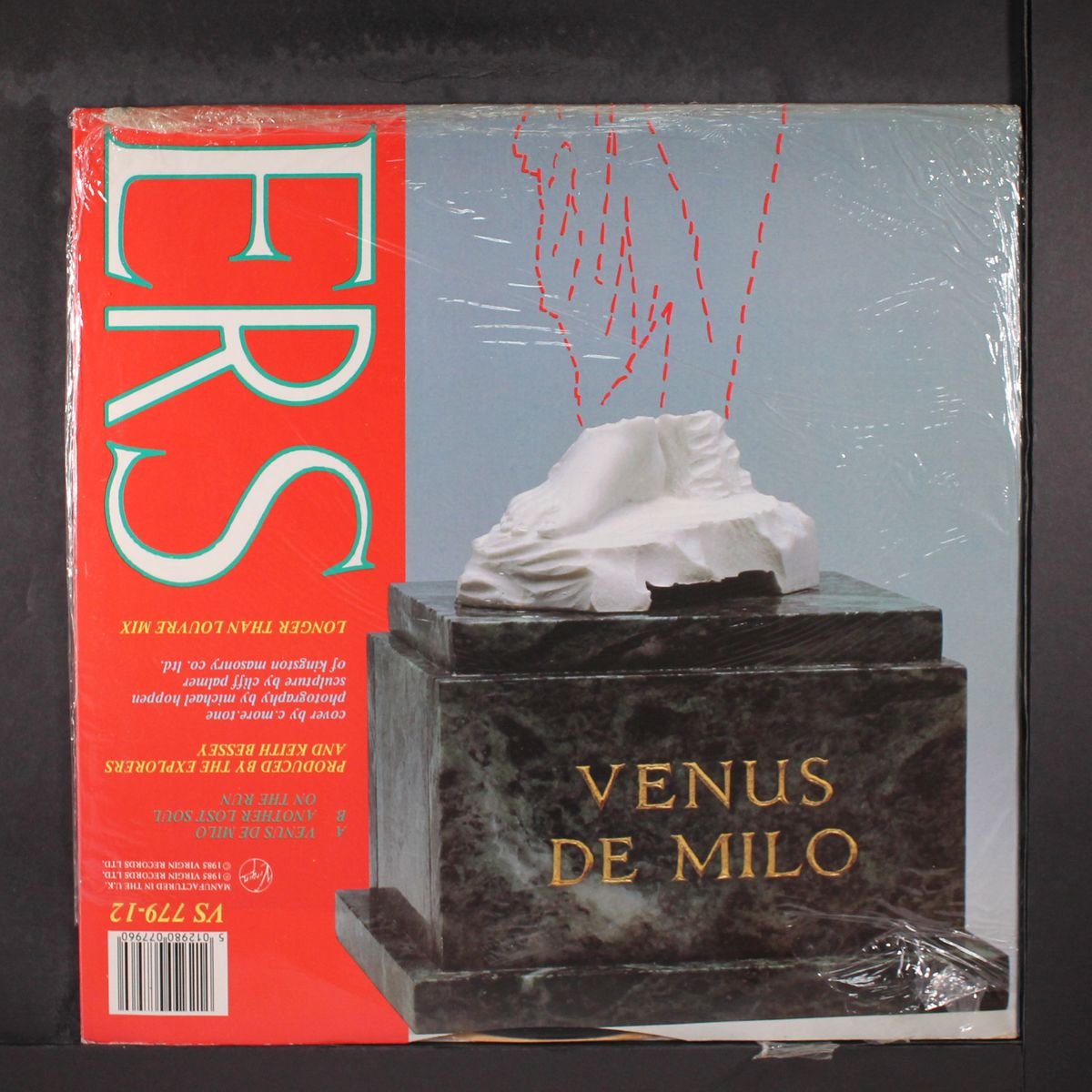 venus de milo by EXPLORERS