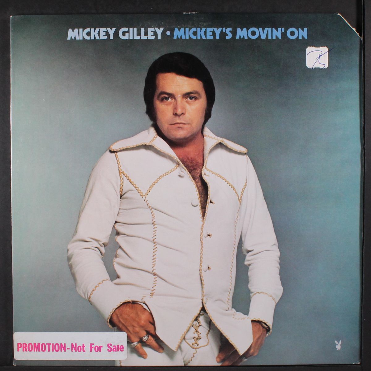 mickey's movin' on by MICKEY GILLEY
