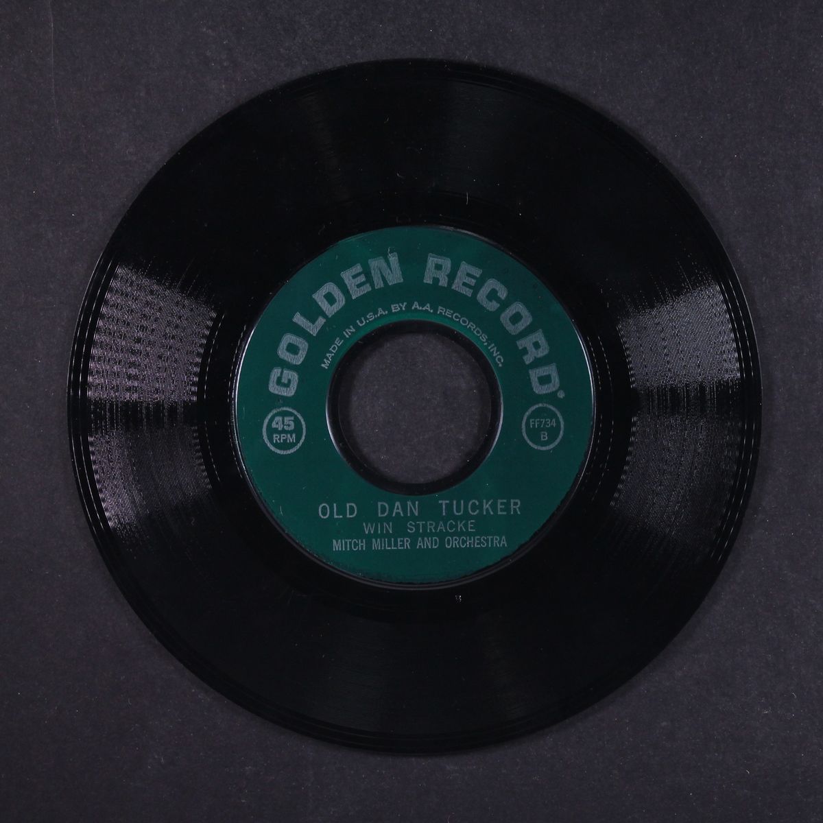 on top of old smoky / old dan tucker by WIN STRACKE / ANNE LLOYD