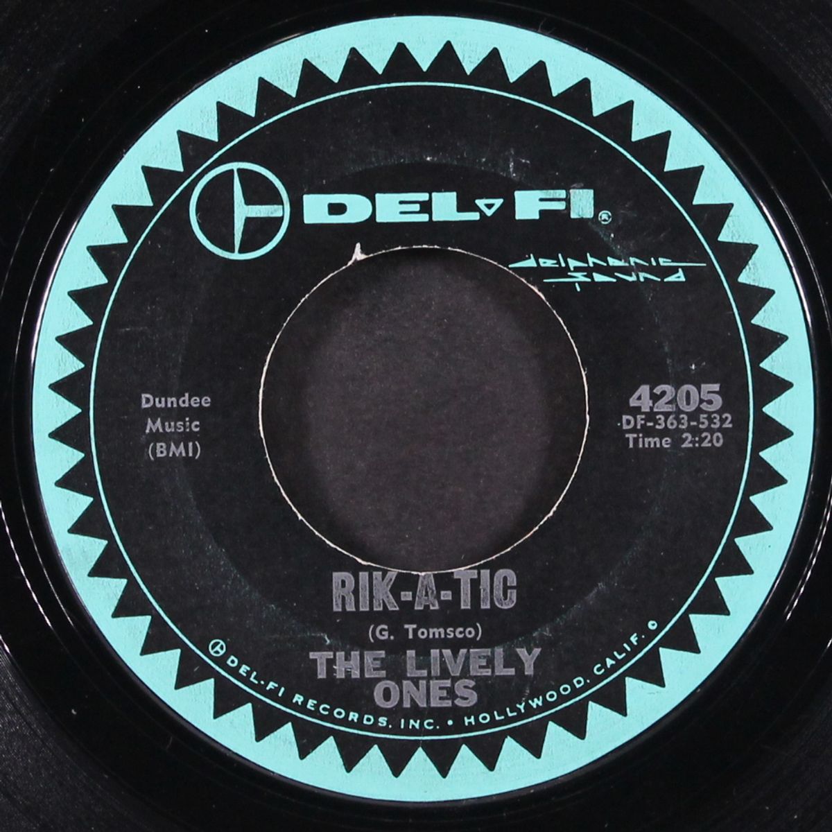 surfer boogie / rik a tic by LIVELY ONES
