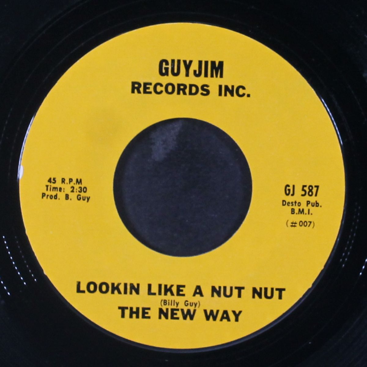 lookin' like a nut nut / i'm sorry 'bout that by NEW WAY