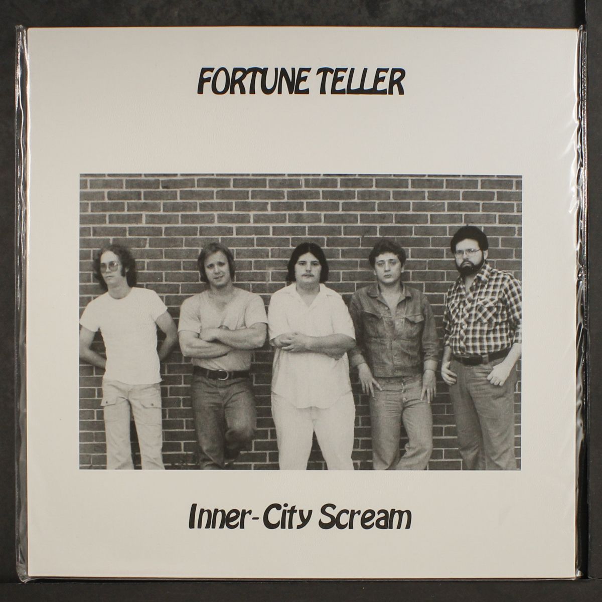 inner-city scream by FORTUNE TELLER