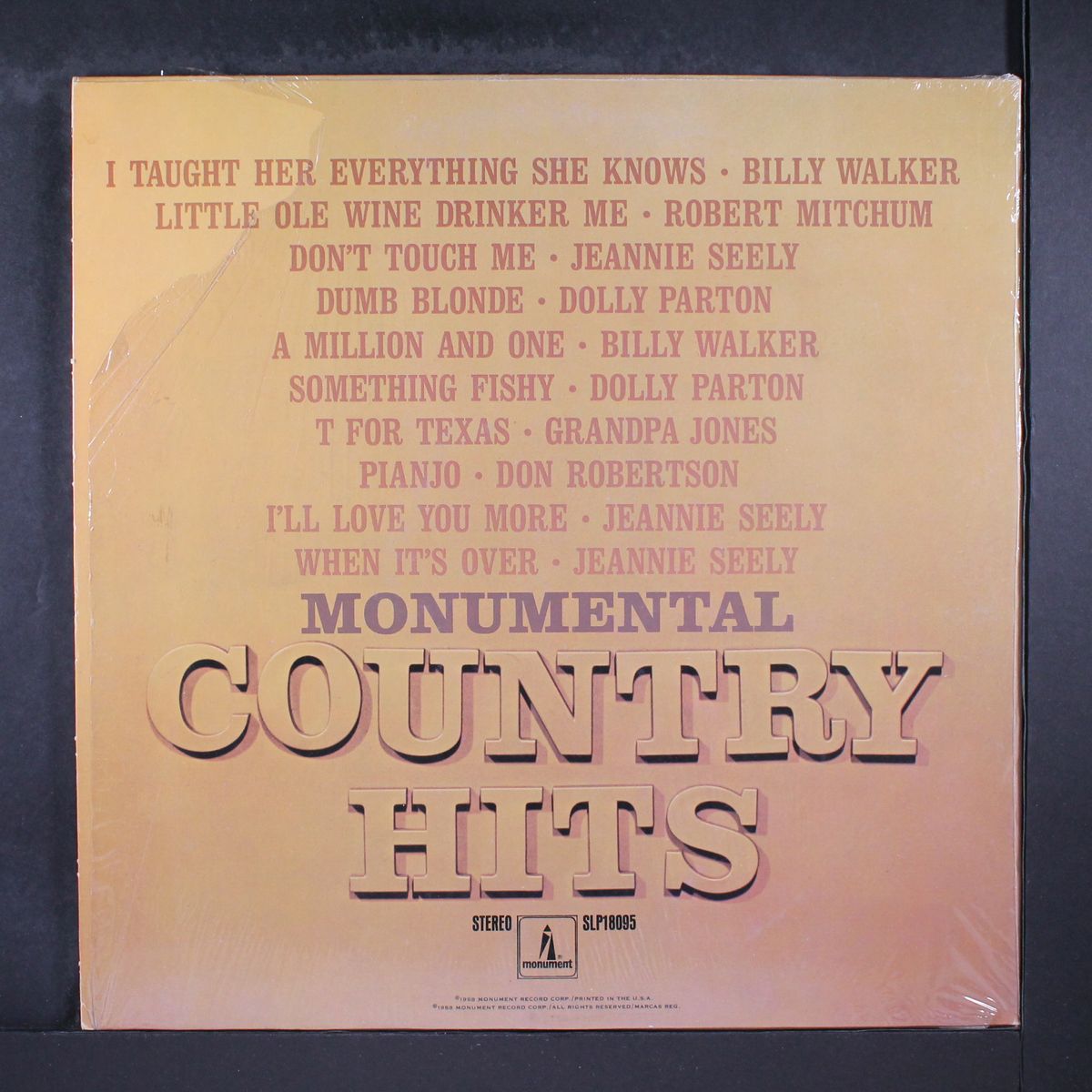 monumental country hits by VARIOUS