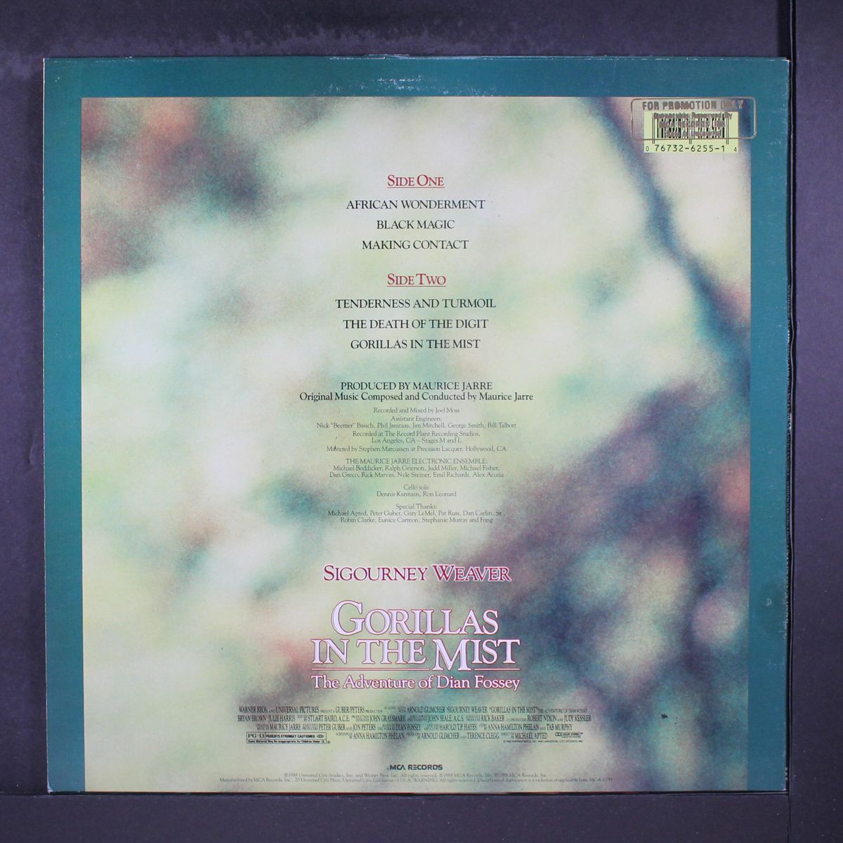 gorillas in the mist by SOUNDTRACK