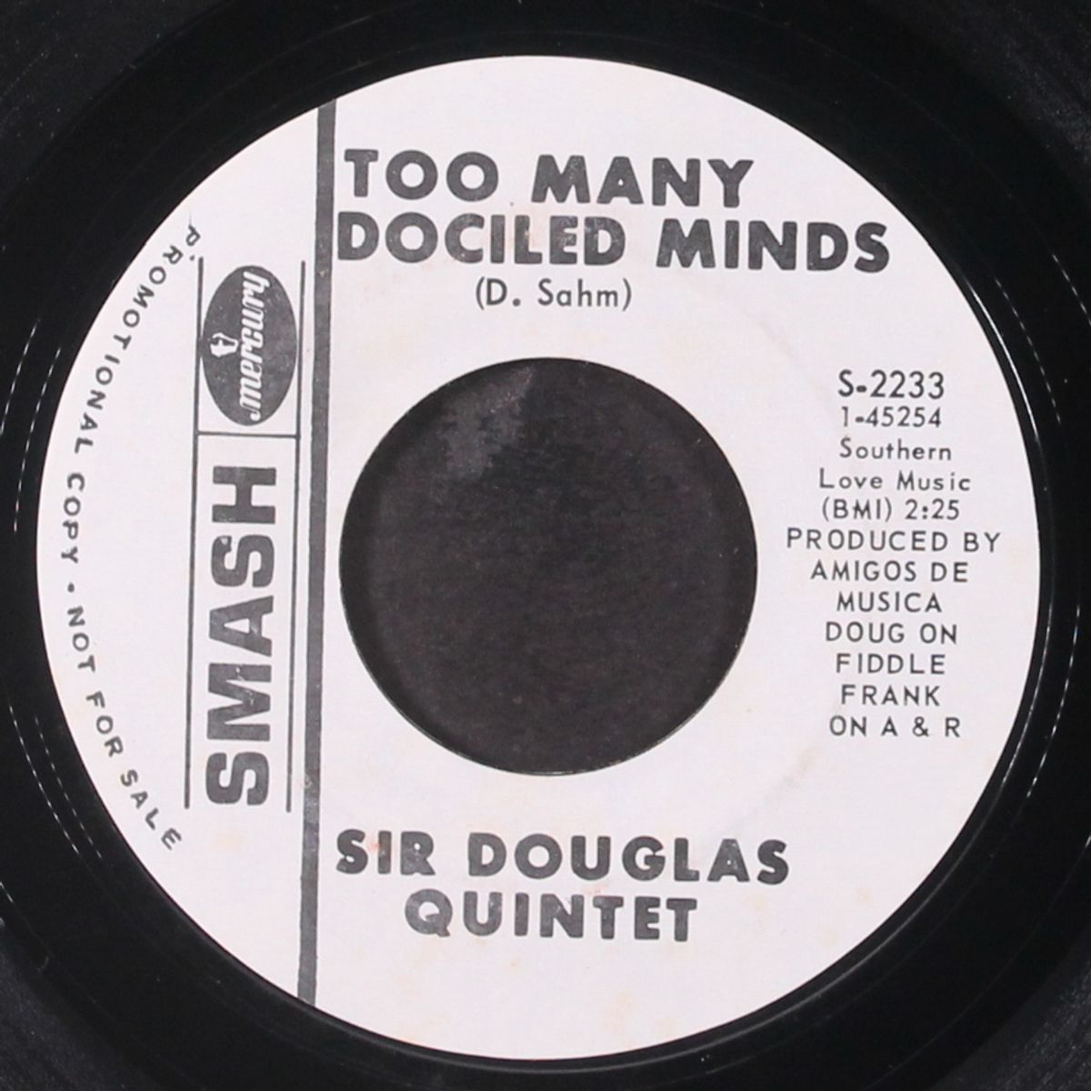 dynamite woman / too many dociled minds by SIR DOUGLAS QUINTET