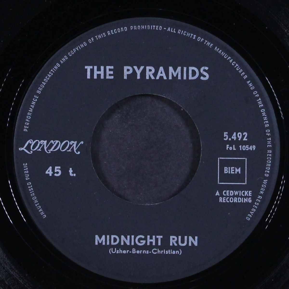 midnight run / custom caravan by PYRAMIDS