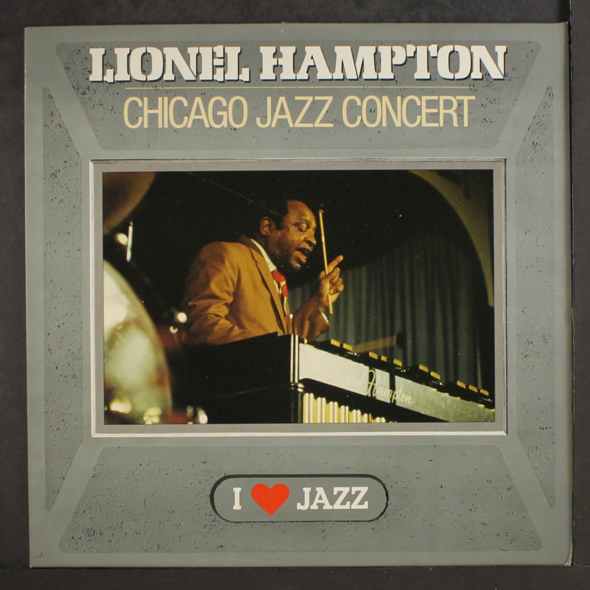chicago jazz concert by LIONEL HAMPTON