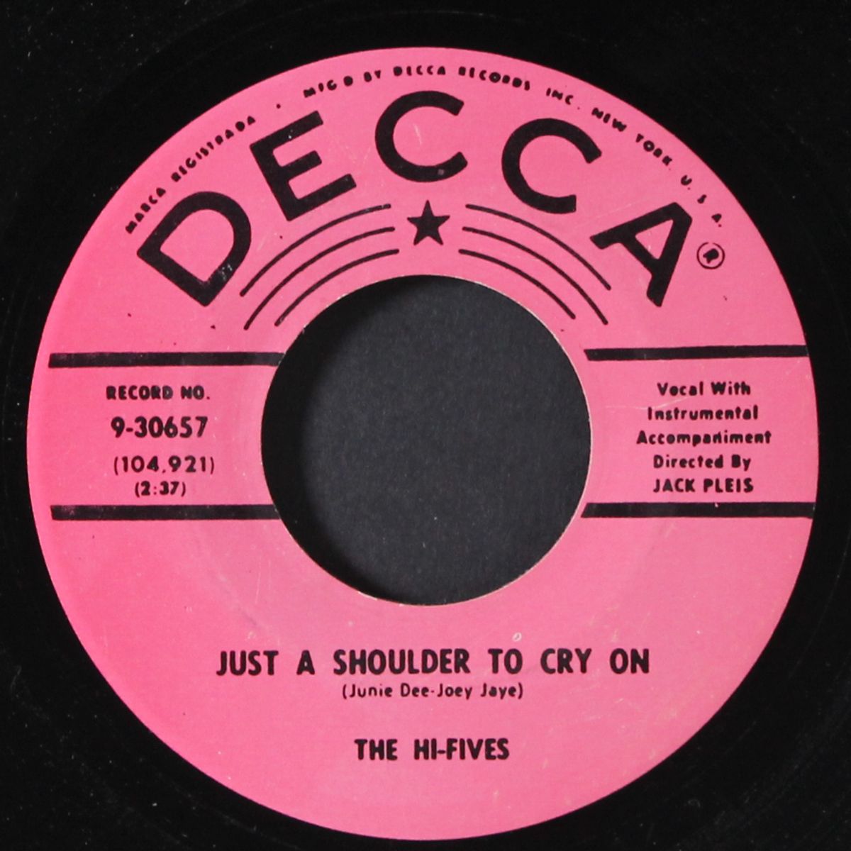 just a shoulder to cry on / dorothy by HI-FIVES