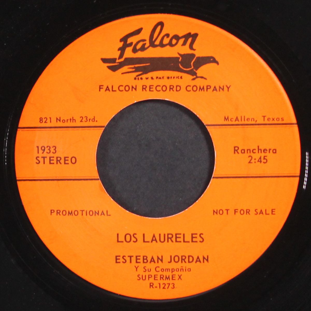 georgia / los laureles by ESTEBAN JORDAN
