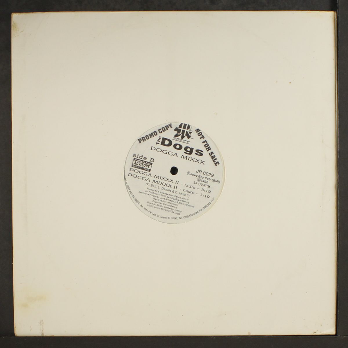 shake dance / dogga mixxx ii by DOGS