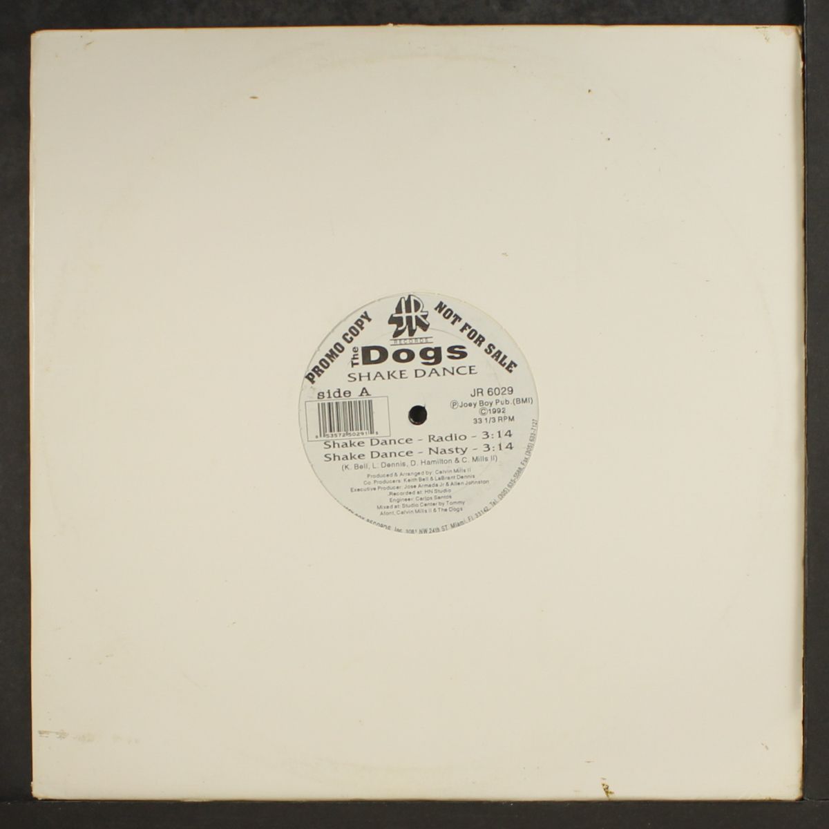 shake dance / dogga mixxx ii by DOGS