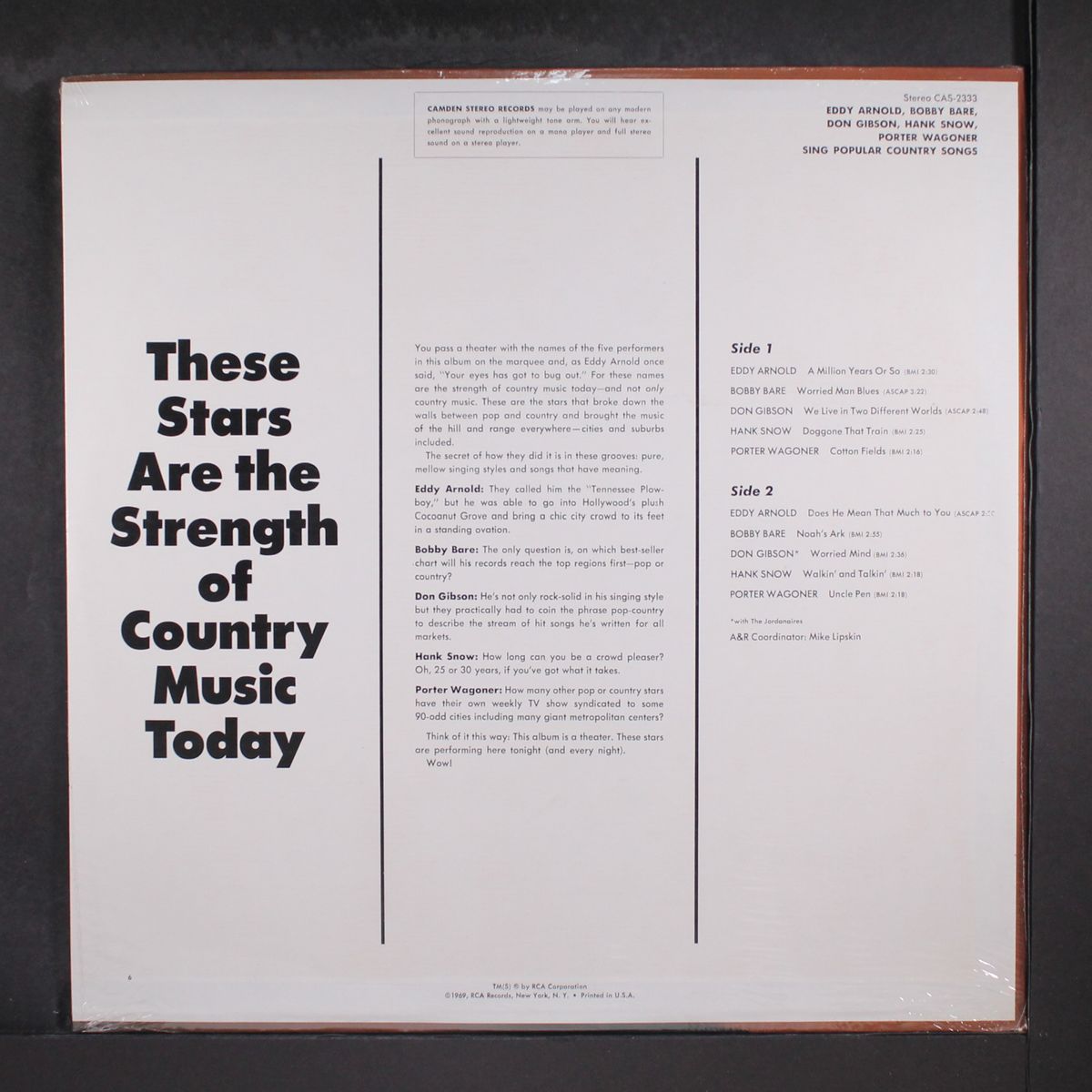 eddy arnold, bobby bare, don gibson, hank snow, porter wagoner sing popular country songs by VARIOUS