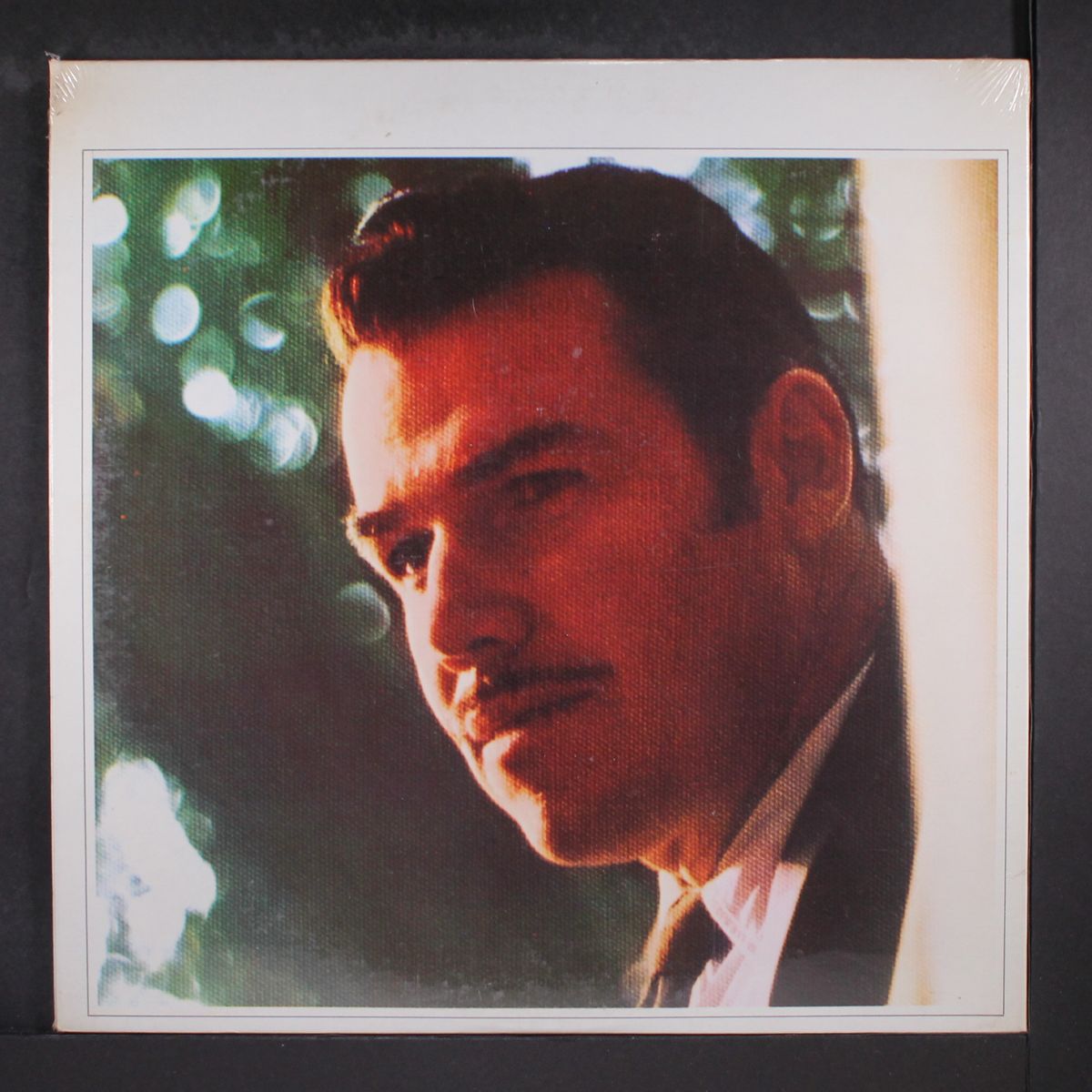 15th aniversary album by SLIM WHITMAN