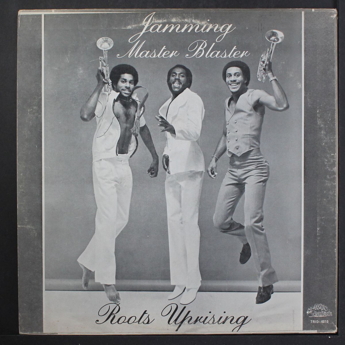 jammin by ROOTS UPRISING