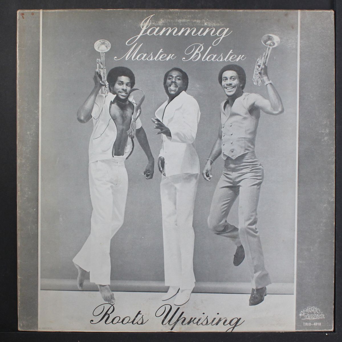 jammin by ROOTS UPRISING