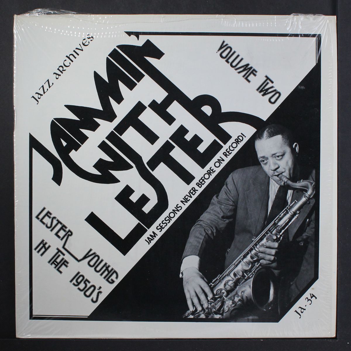 jammin' with lester, vol. 2 by LESTER YOUNG
