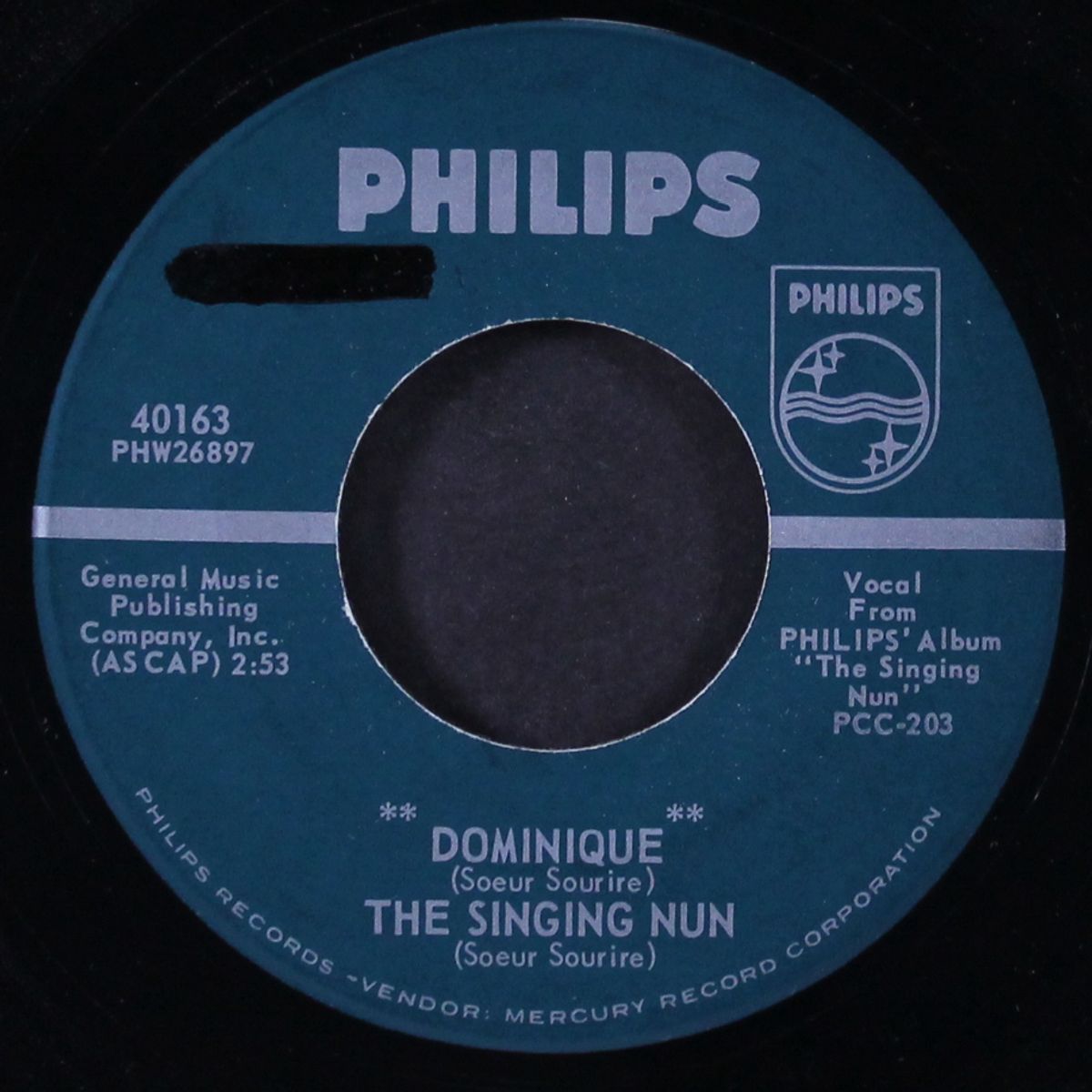 dominique / les pieds des missionaires by SINGING NUN