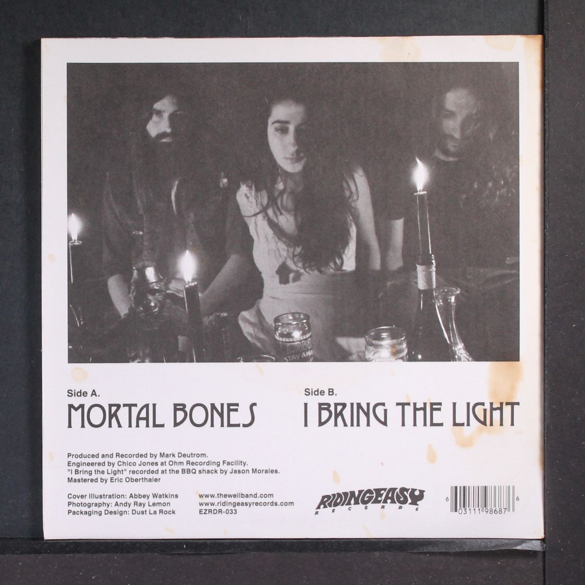 mortal bones / i bring the light by WELL
