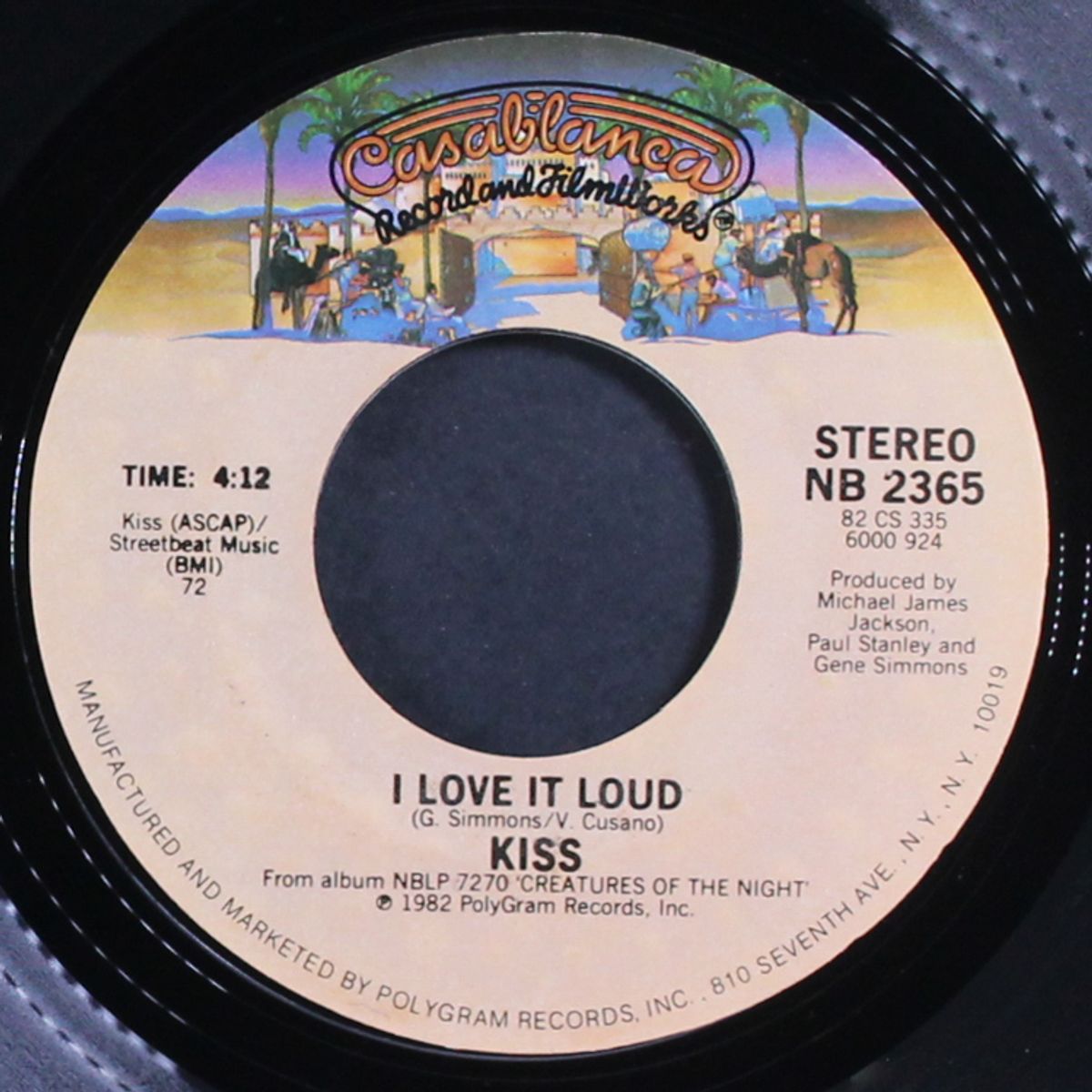 i love it loud by KISS