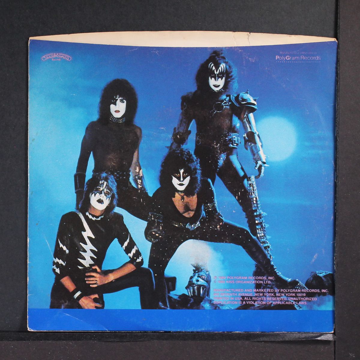 i love it loud by KISS