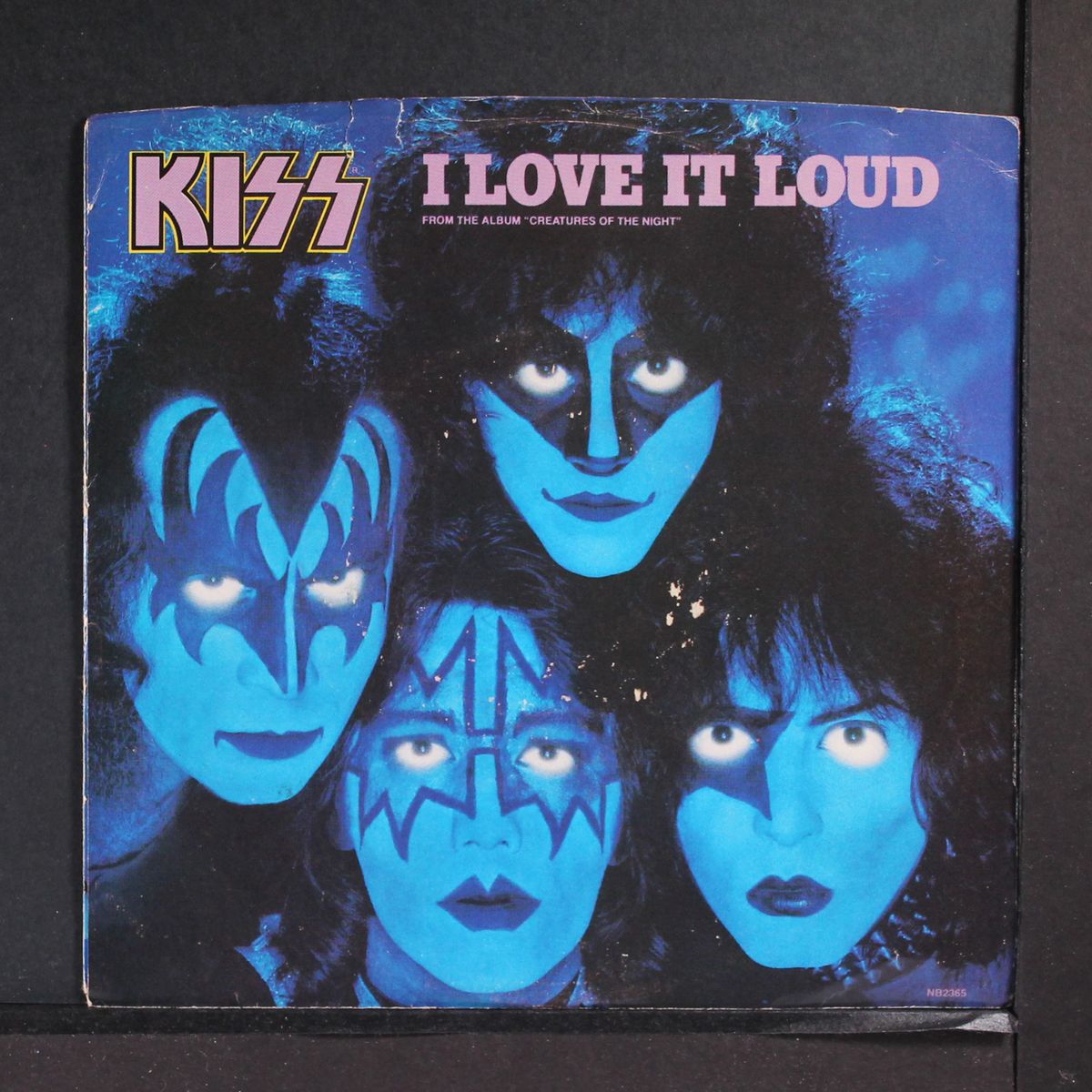i love it loud by KISS