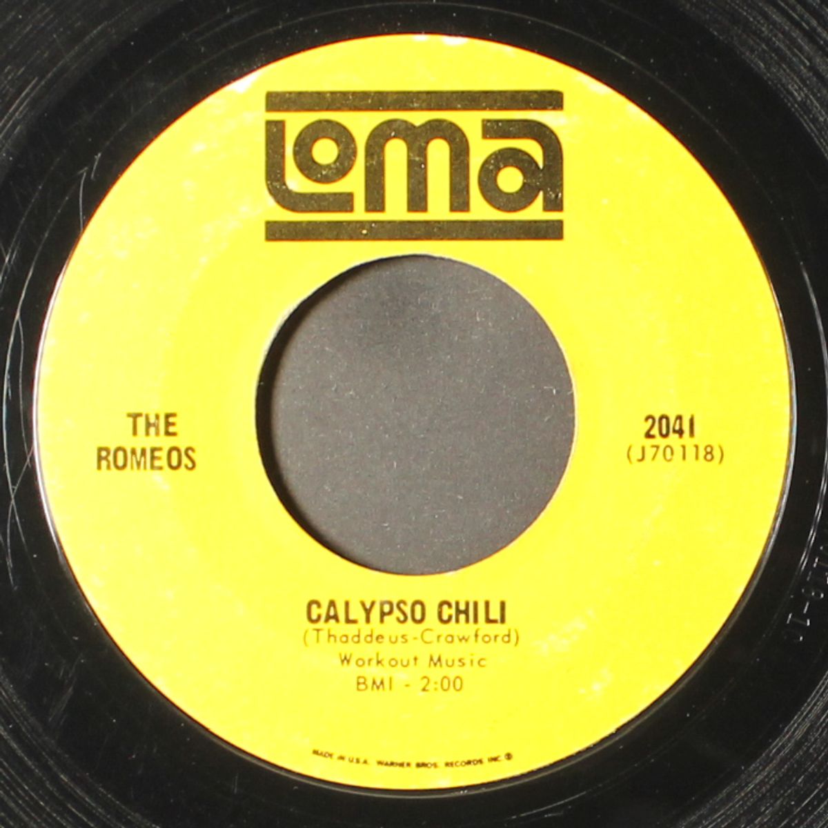 mon petite chow / calypso chili by ROMEOS