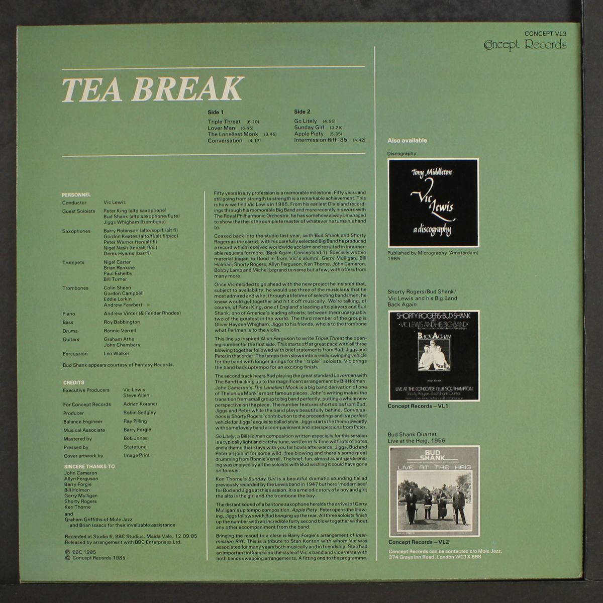 tea break by VIC LEWIS