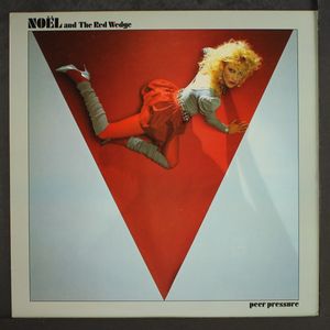 NOEL & RED WEDGE