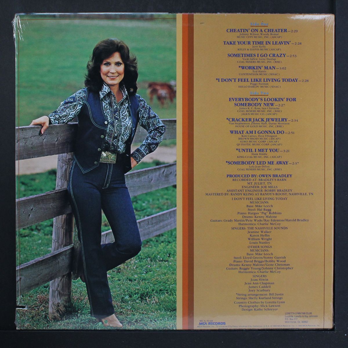 lookin' good by LORETTA LYNN