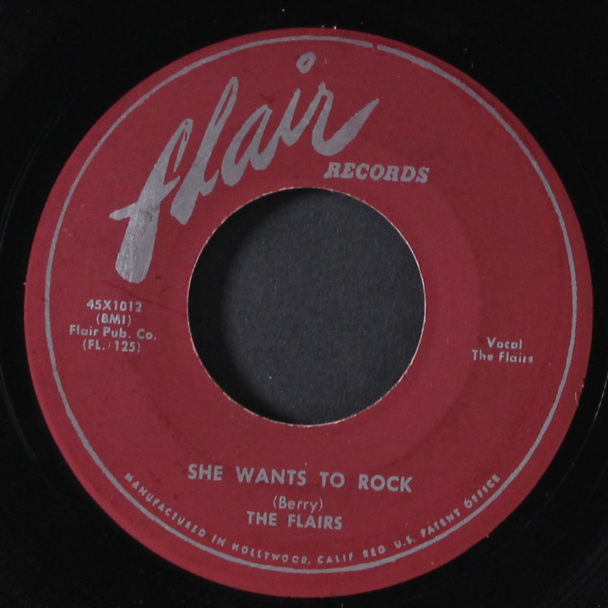 i had a love / she wants to rock by FLAIRS
