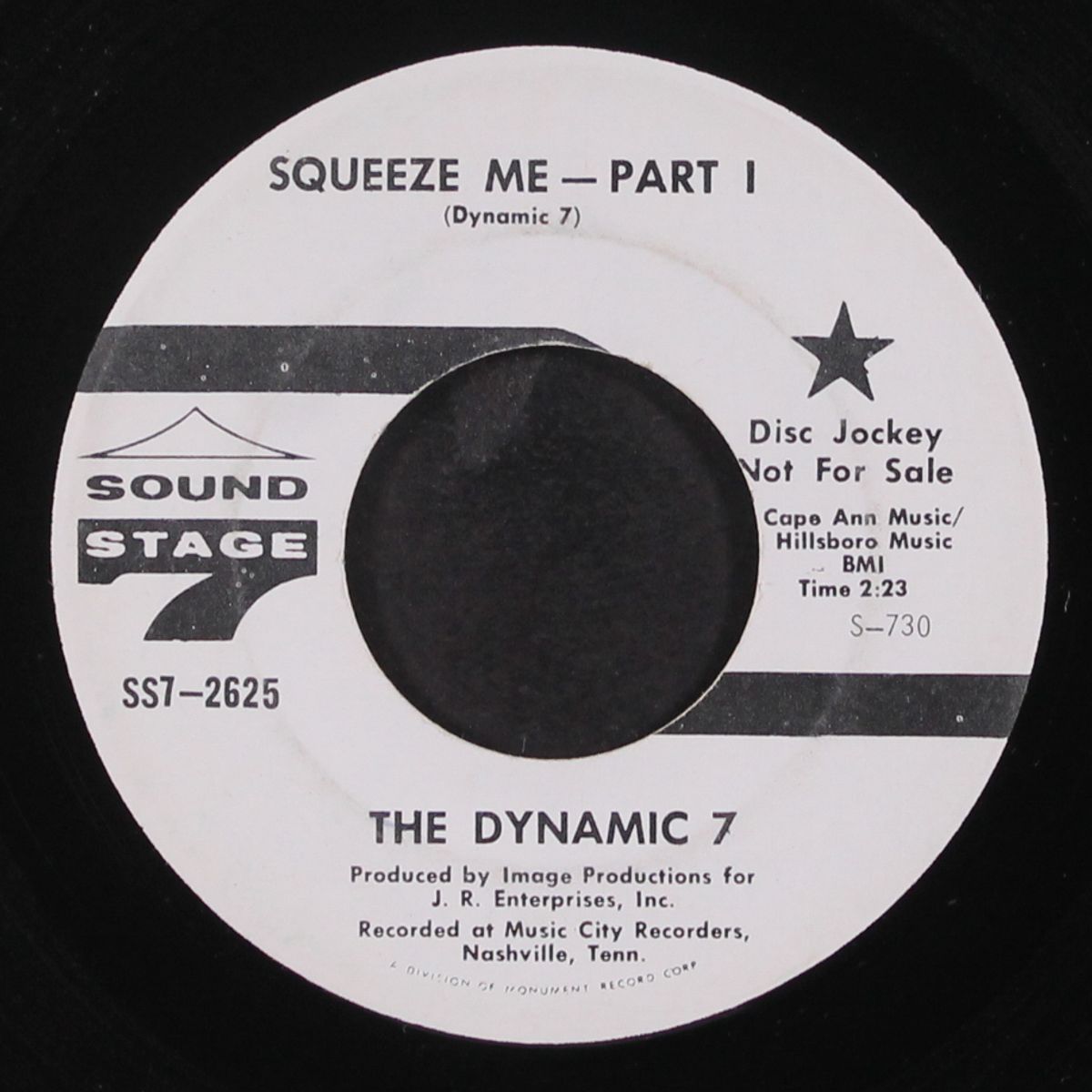 squeeze me / part 2 by DYNAMIC 7