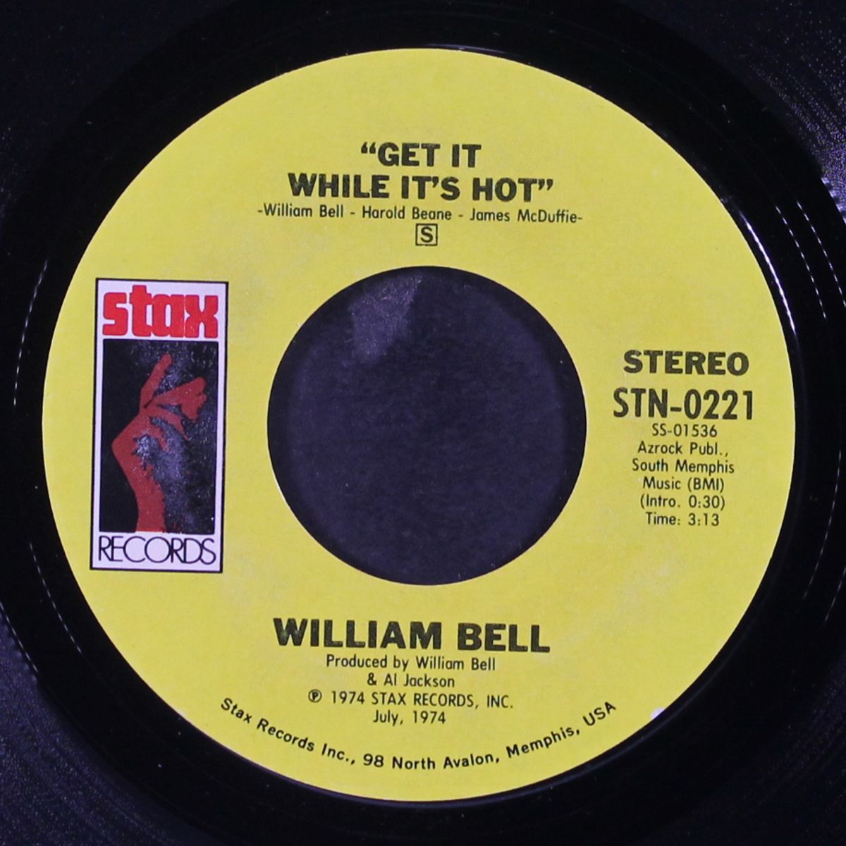 get it while it's hot / nobody walks away from love unhurt by WILLIAM BELL