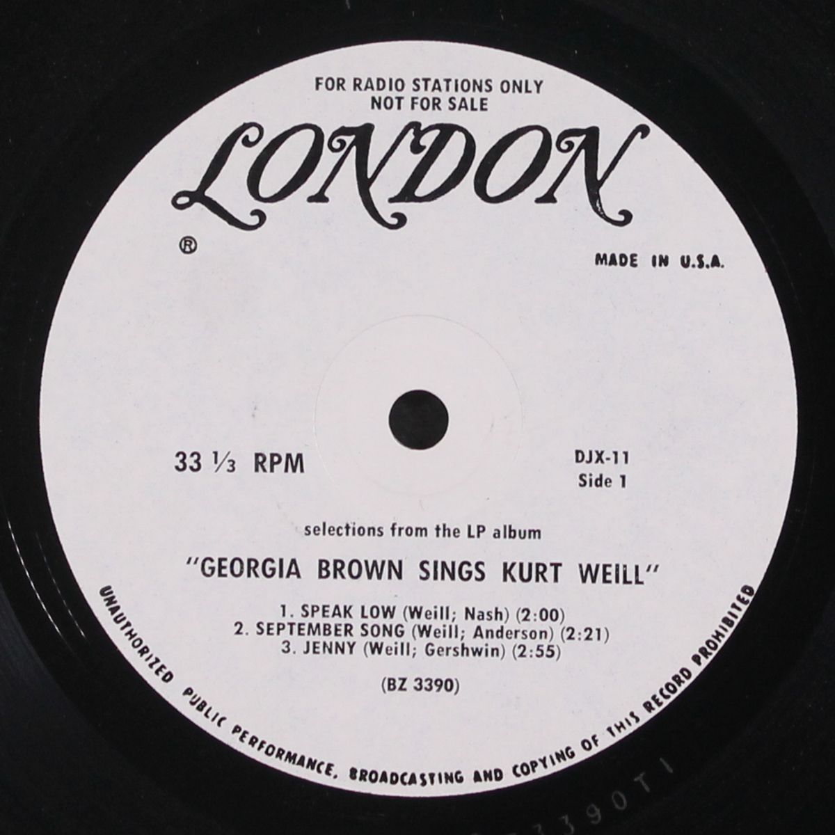 sings kurt weill 6 songs by GEORGIA BROWN