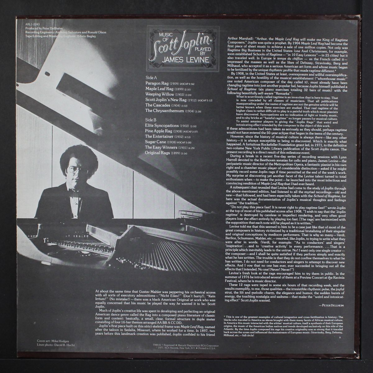 plays scott joplin by JAMES LEVINE
