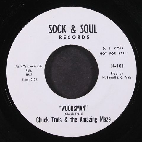CHUCK TROIS & AMAZING MAZE