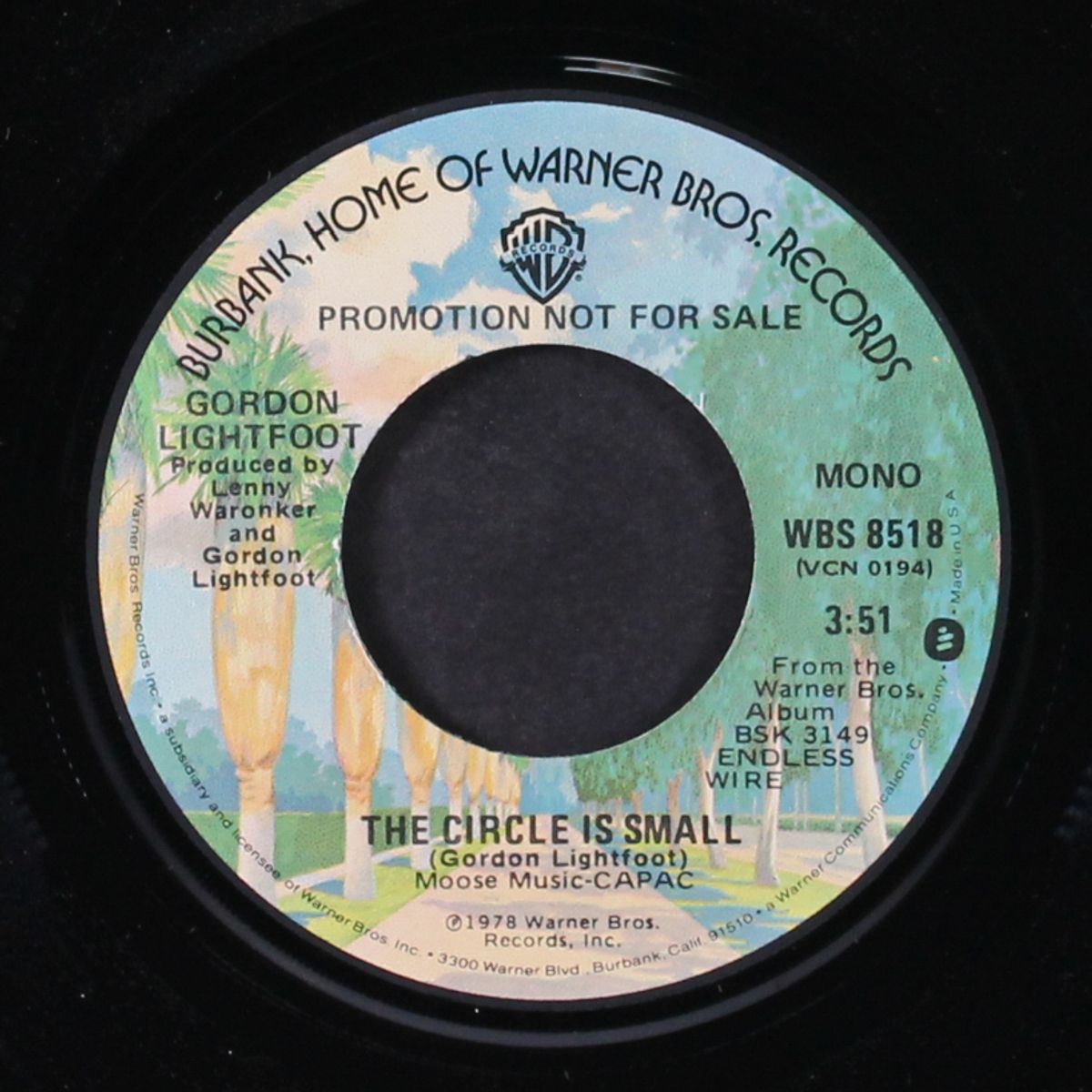 the circle is small / mono by GORDON LIGHTFOOT