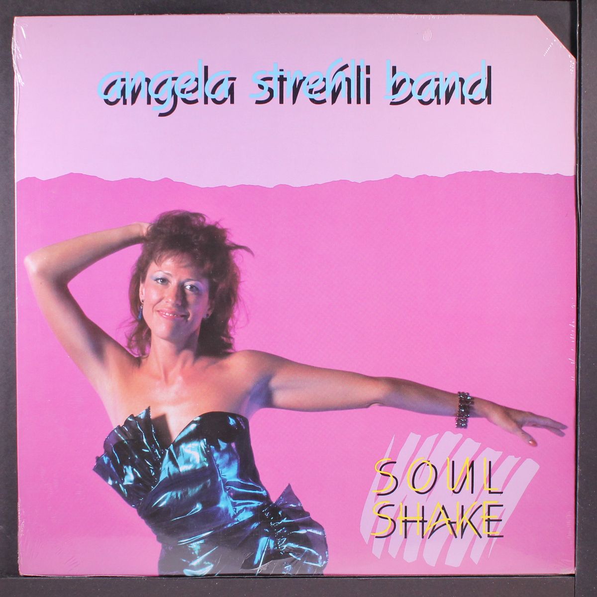 soul shake by ANGELA STREHLI