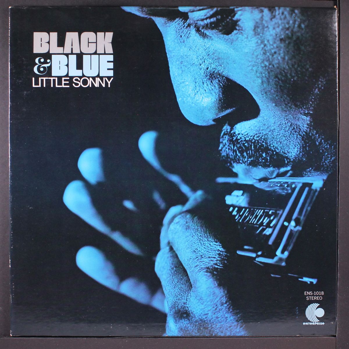 black & blue by LITTLE SONNY