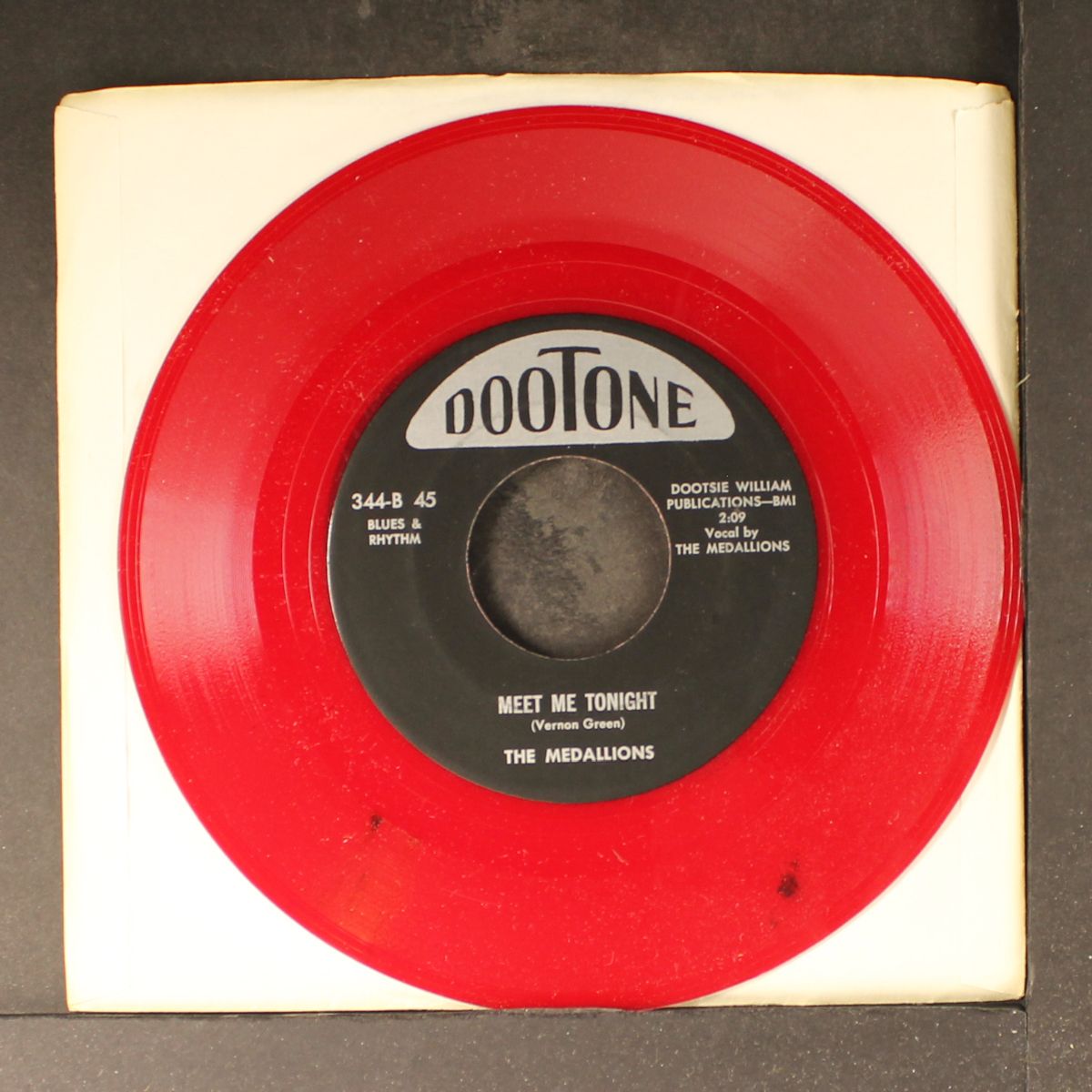how / meet me tonight by MEDALLIONS