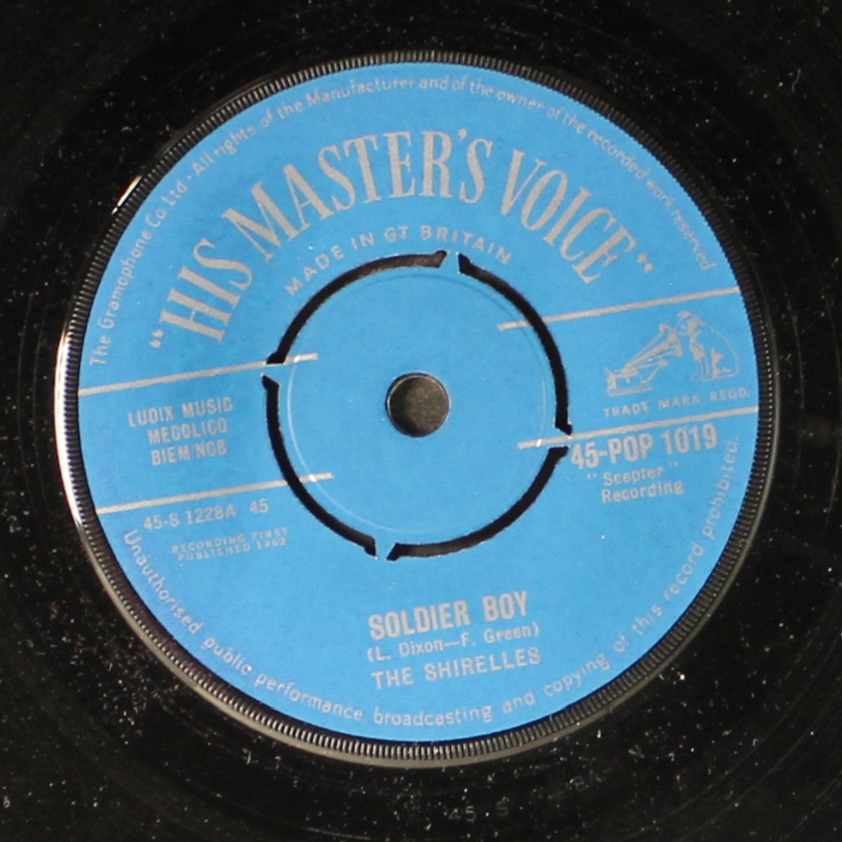soldier boy / love is a swingin' thing by SHIRELLES