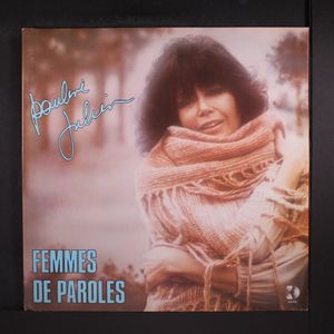 PAULINE JULIEN