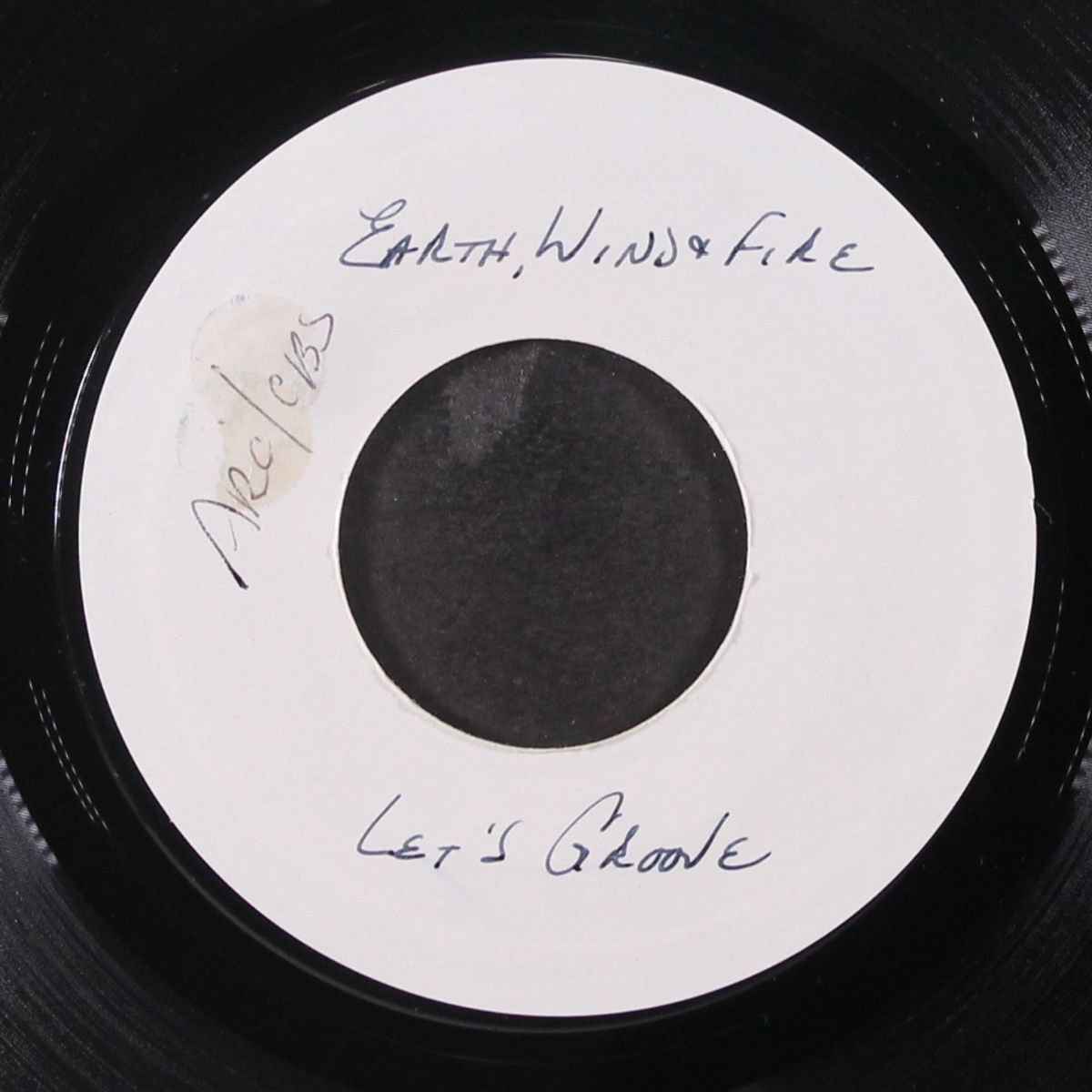 let's groove by EARTH, WIND & FIRE