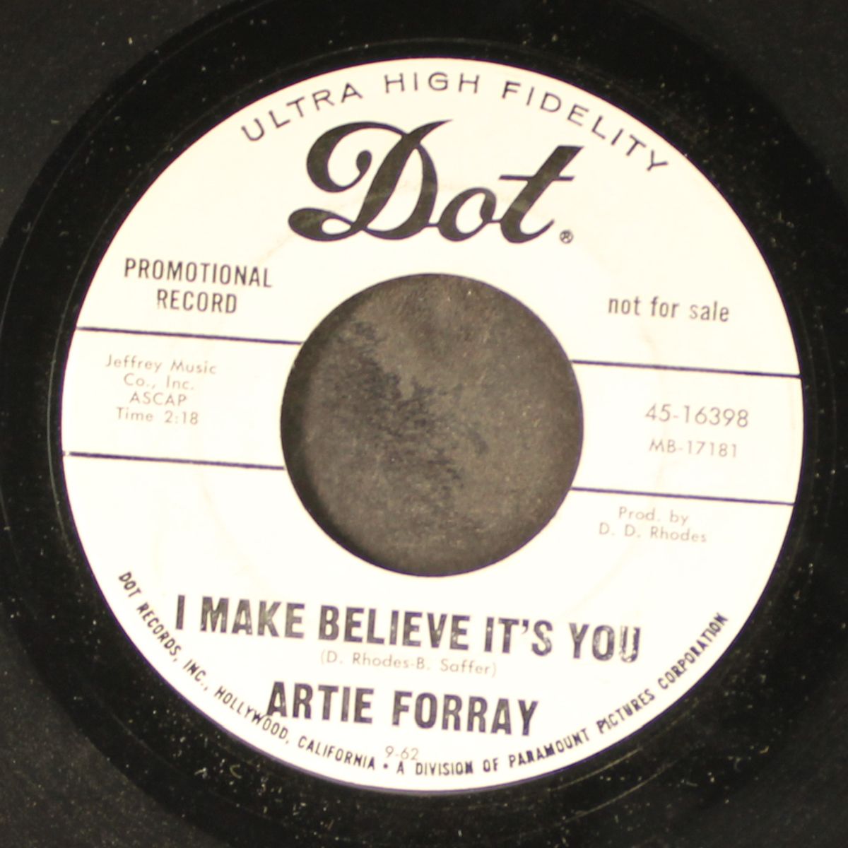 i make believe it's you / strangers by ARTIE FORRAY
