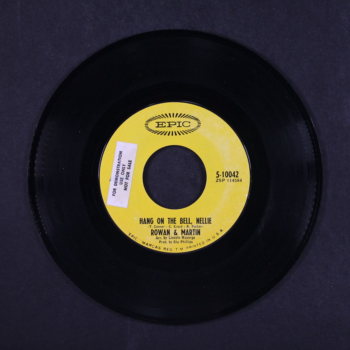 birds do it / hang on the bell, nellie by ROWAN & MARTIN