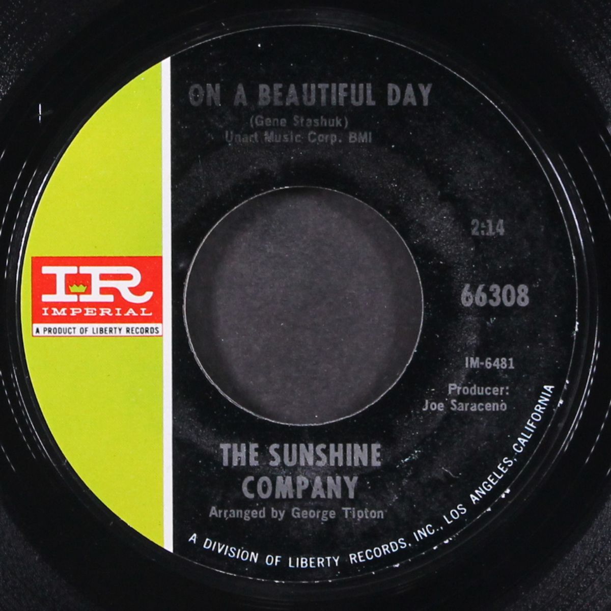 on a beautiful day by SUNSHINE COMPANY